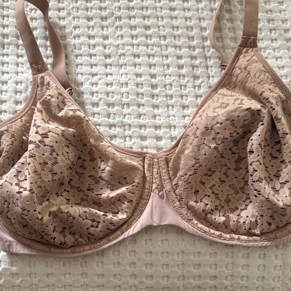 Chantelle Beige Lace Underwire Bra